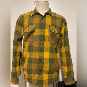 Men’s Quicksilver button down